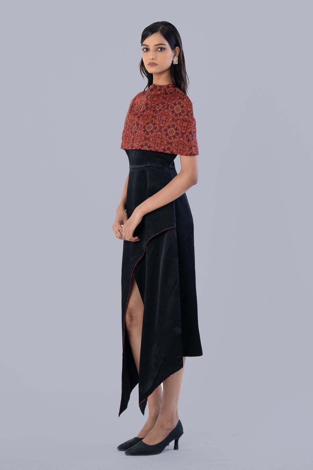 Mystic-Rust Tailored Cape