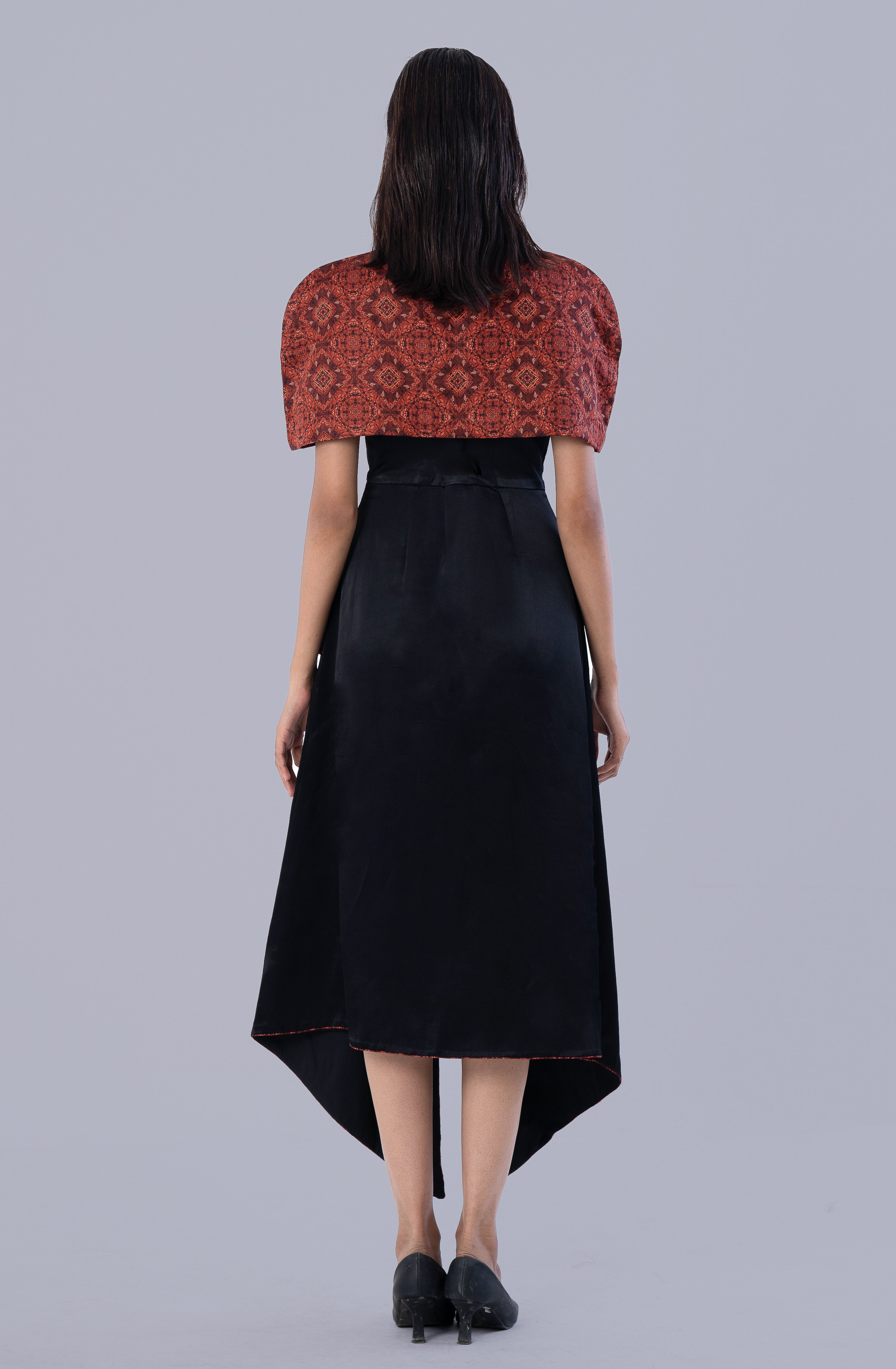 Mystic-Rust Tailored Cape