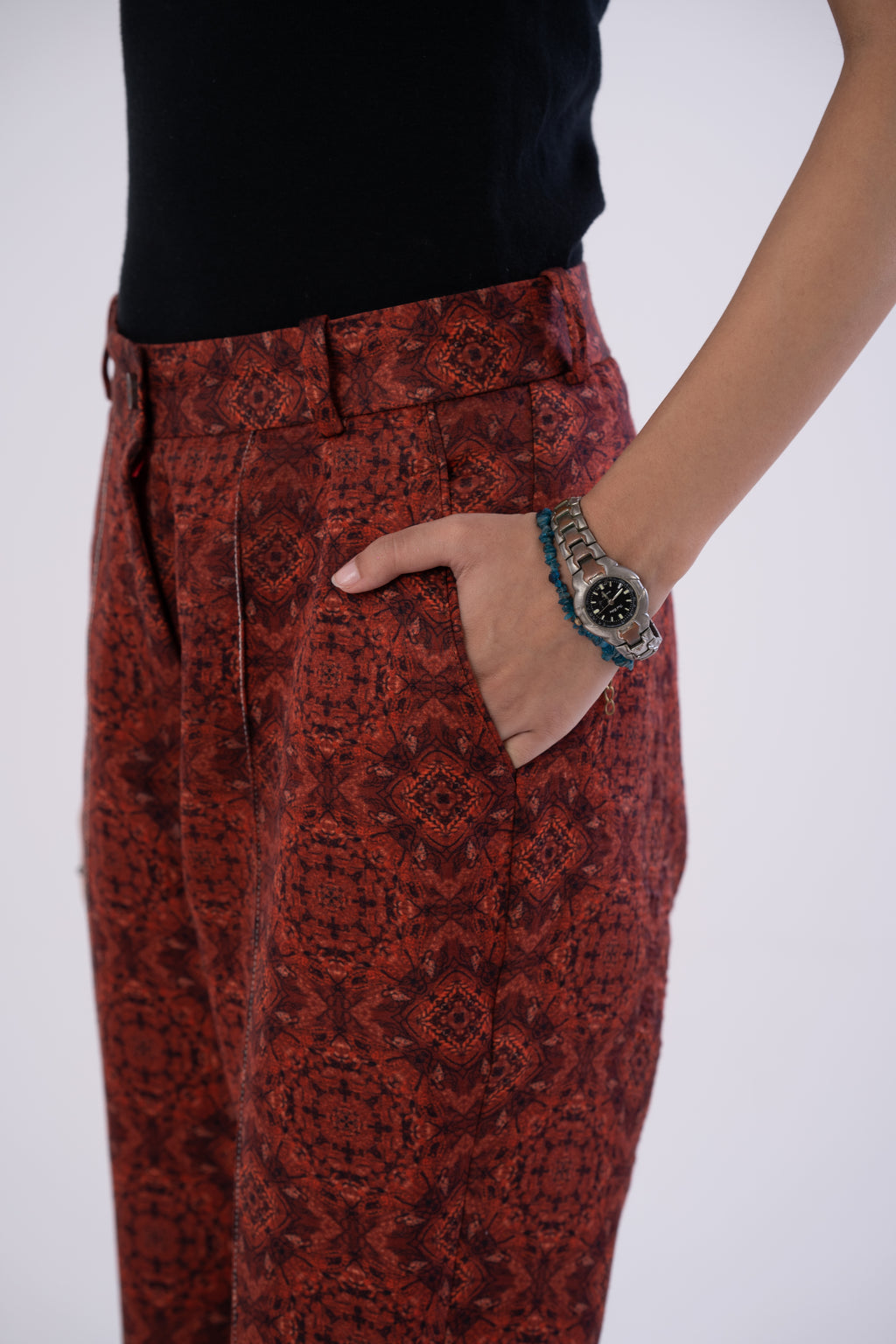 Mystic-Rust Pintuck Pants